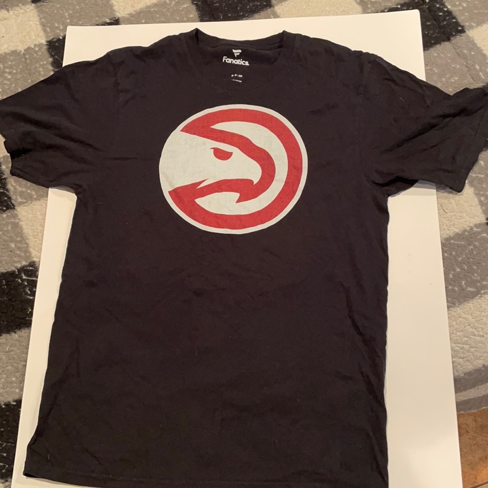 Trae Young Atlanta Hawks black tee made from 100% cotton